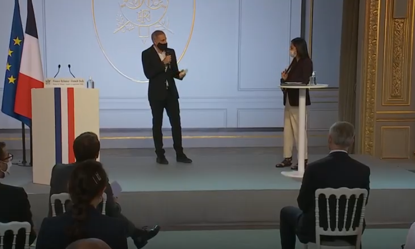 LaFrenchTech's tweet photo. Lors de la soirée "France Relance French Tech", @EmmanuelMacron s'est adressé aux acteurs du #numérique #Next40 #FT120 pour parler d'accélération de la transformation de notre modèle économique. A l'honneur les startups #Voodoo @Mirakl et @Innova_Feed 
📺👀https://t.co/Yq9sTudHr4 https://t.co/xPVIwR0BFe