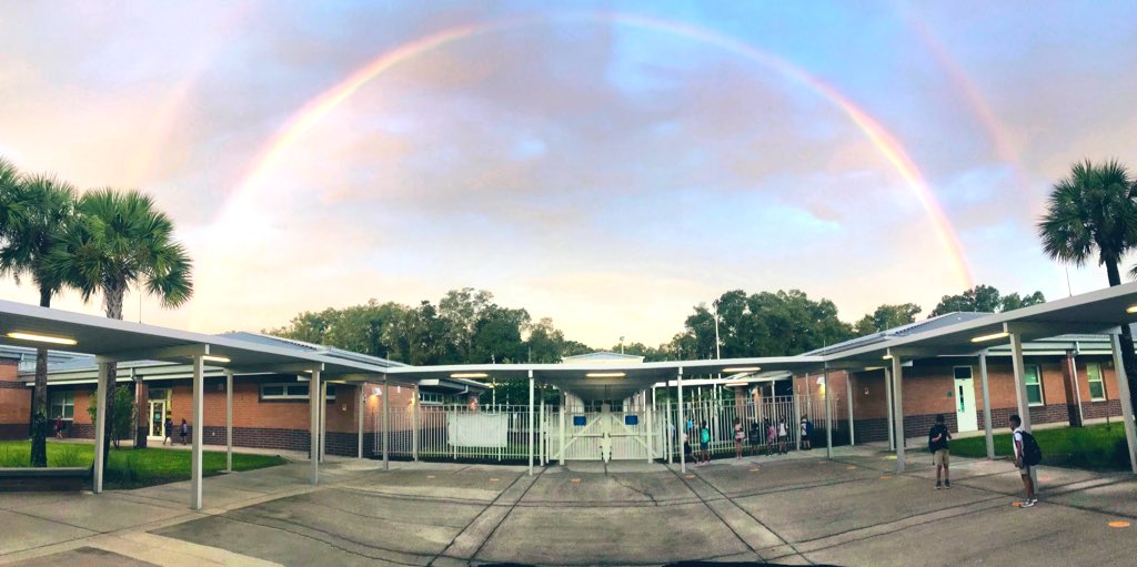 Double opportunities on this Terrific Tuesday to make your dreams come true!  🌈 🌈 #photocred <a href="/SLalashuis/">Stephanie Lalashuis</a> #cgeeagles #vcsallin #Grateful