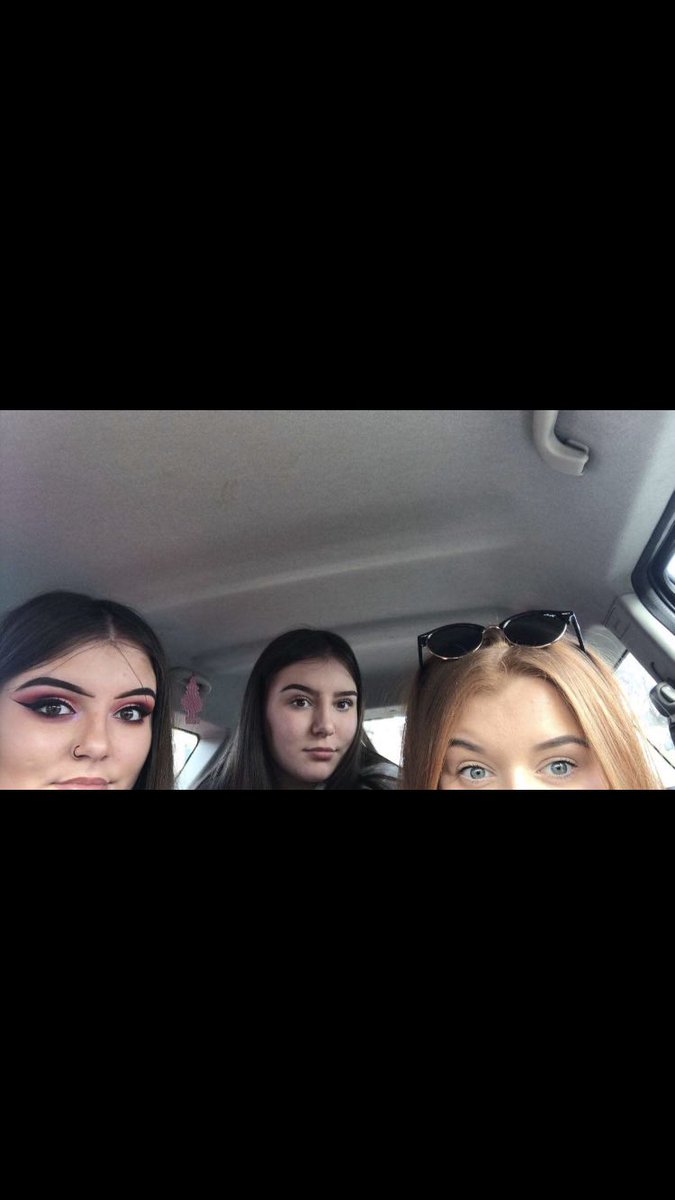 ambernisbet_'s tweet photo. @_natashaburns happy birthday sweetness, hope you have the best day! Love you with all my heart lil cuz💗💗 https://t.co/vZbB5AS8SQ