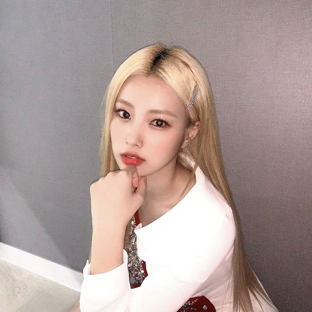 IZONEGLOBALTWT tweet picture