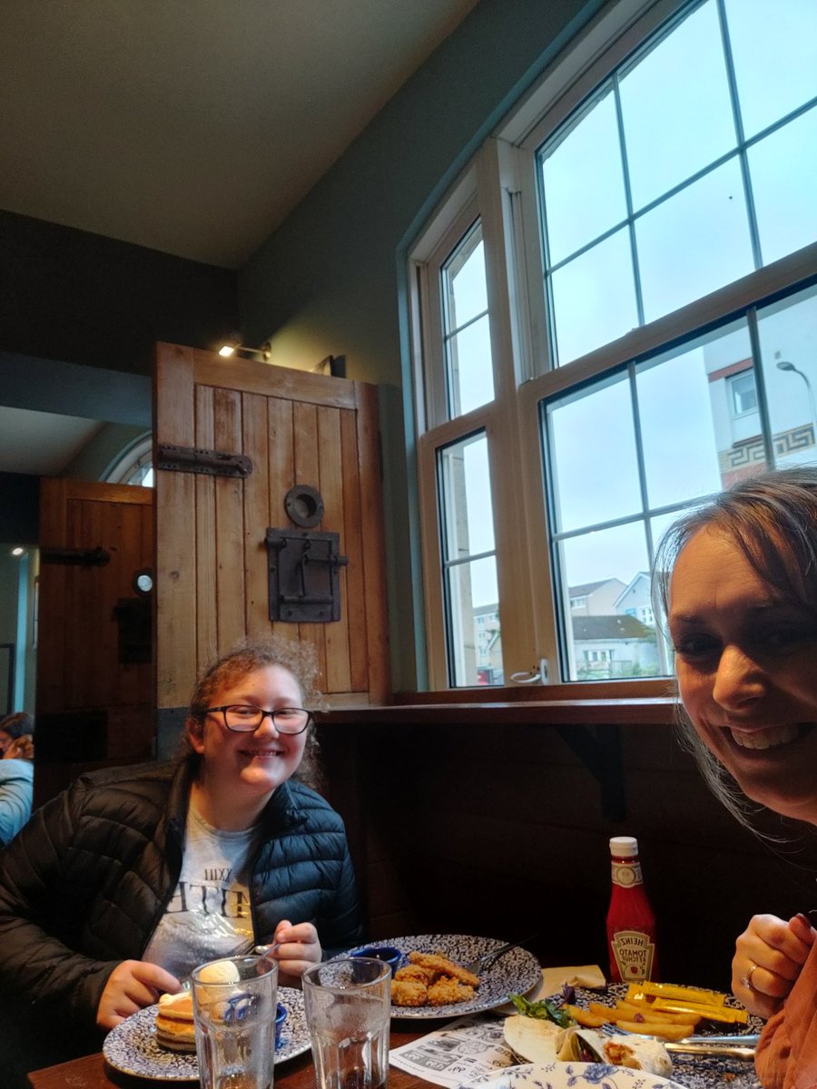 PamSFAD's tweet photo. It has been lovely meeting with young people 1-2-1. Although I'm missing our crazy groups, it's been great getting quality time with everyone โบ๏ธ #plusside #qualitytime #youngpeople #teamSFAD https://t.co/oIjtmlPGpS