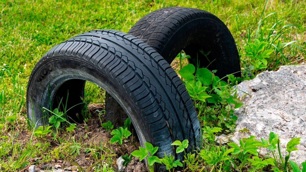 vehiculosanchez's tweet photo. Neumáticos de segunda mano: ¿lo barato sale caro? ¡Sí!
Si necesitas cambiar tus neumáticos pasa por nuestras instalaciones y te recomendaremos los que mejor te encajan con una óptima relación calidad-precio.
#Sánchez #sabemosdecoches
https://t.co/SKxSeA1nAK https://t.co/iqIvj7vIbu