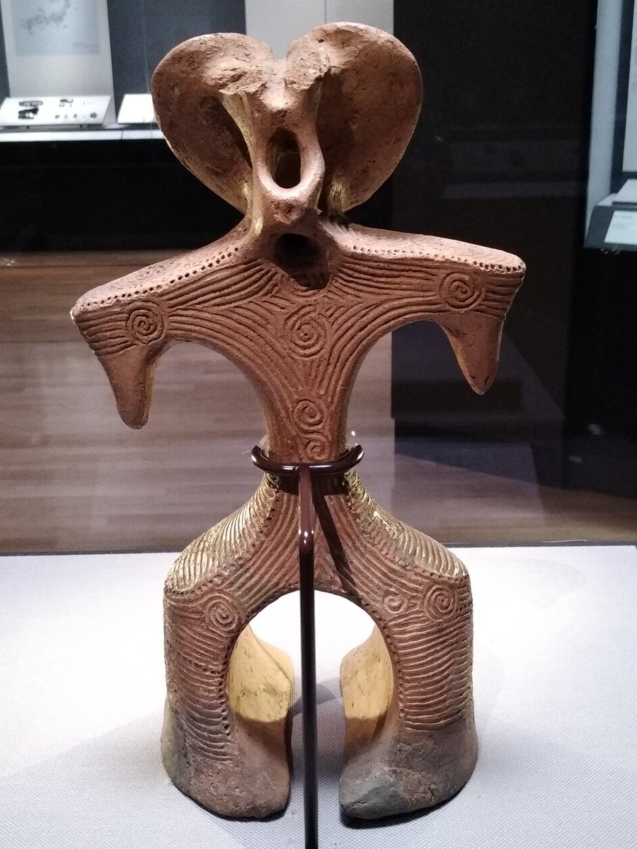 ハート形土偶