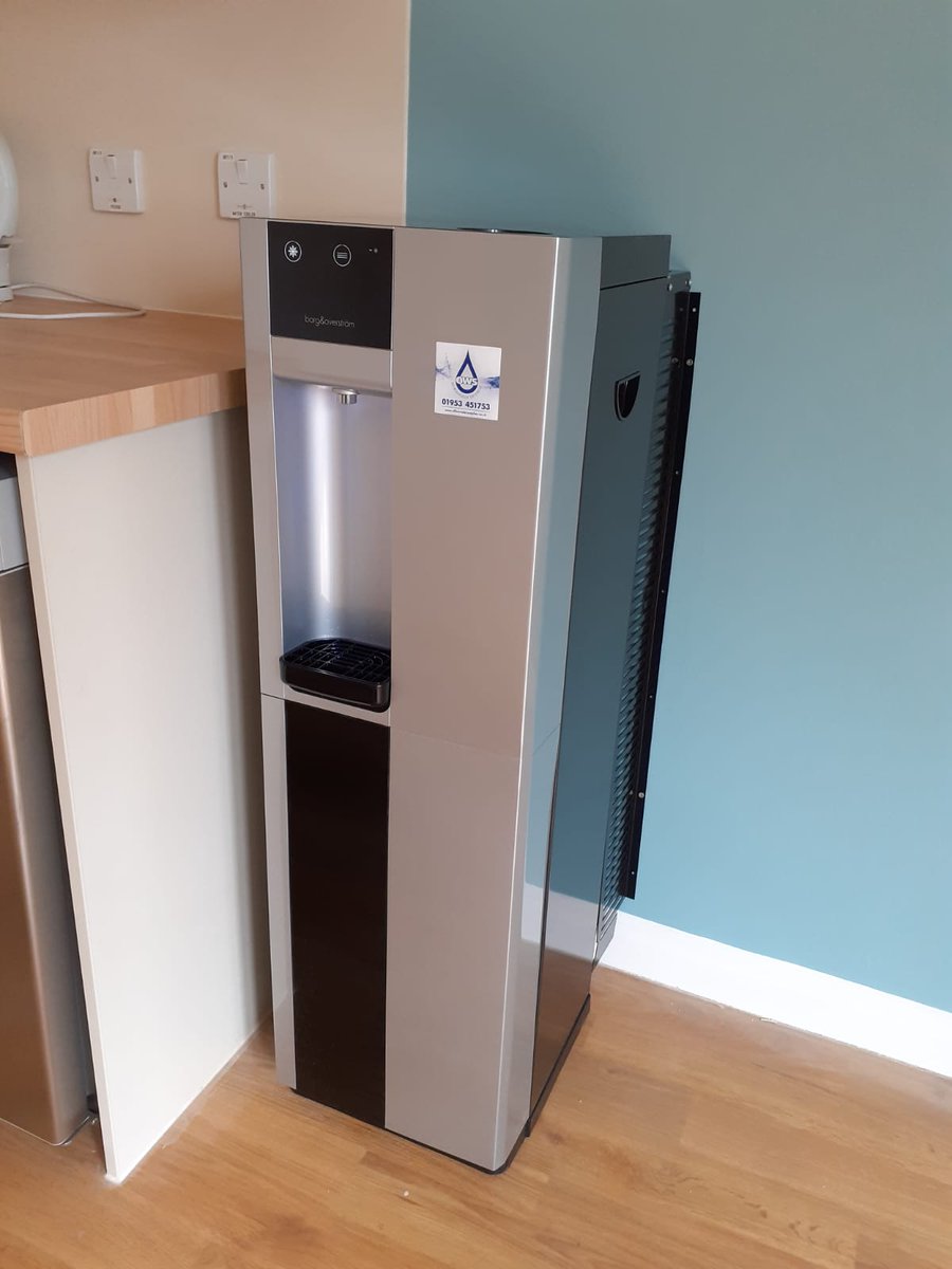 H20_OWS's tweet photo. An installation carried out at Airey Close for NSFT Oulton Broad

#WaterCooler to be supported to the wall, hygiene and user friendly. We recommended the @BorgOverstrom B3. Which uses a #Sterizen sanitiser which fights 99.9% of bacteria with a push button operation https://t.co/wag1IbsQ9b
