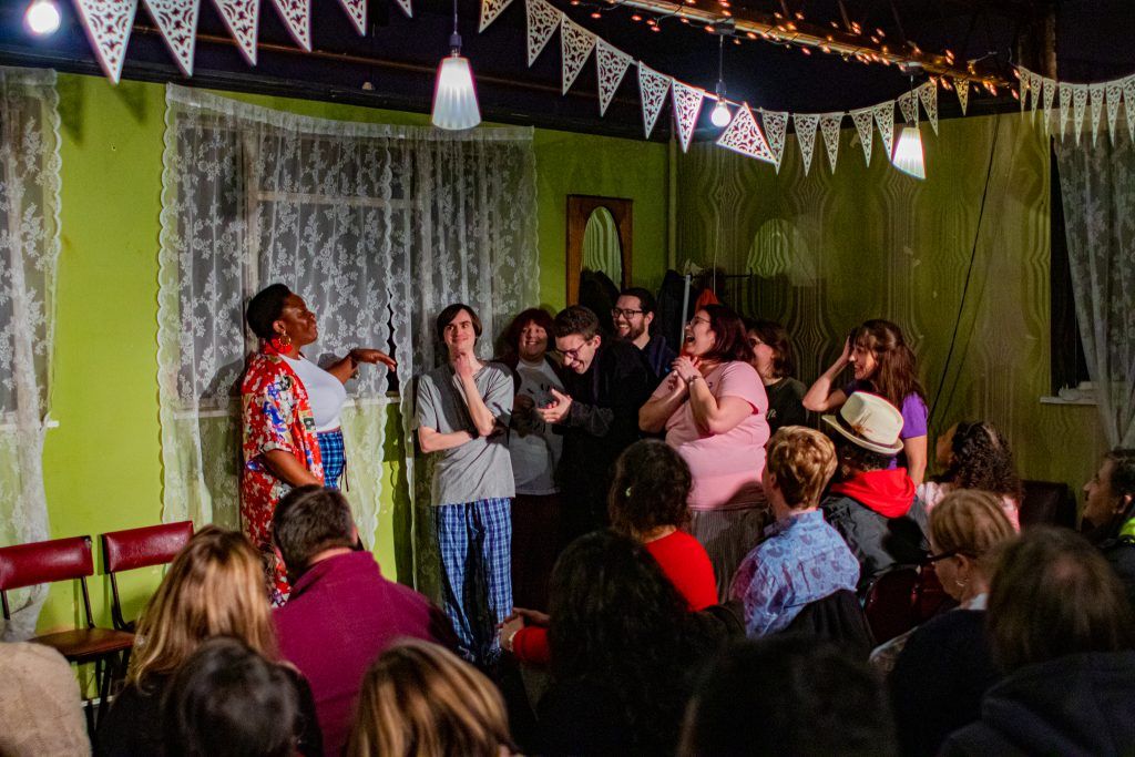 extantltd's tweet photo. I Say, what do you get when over a dozen visually impaired comedians congregate for some covert comedy?

Yes it’s Eye Say, Eye Say, Eye Say! At @bloomsburyfest Sat 17 October. Grab your tix now: https://t.co/fWFyvqdcHX https://t.co/9taEp4VA1E