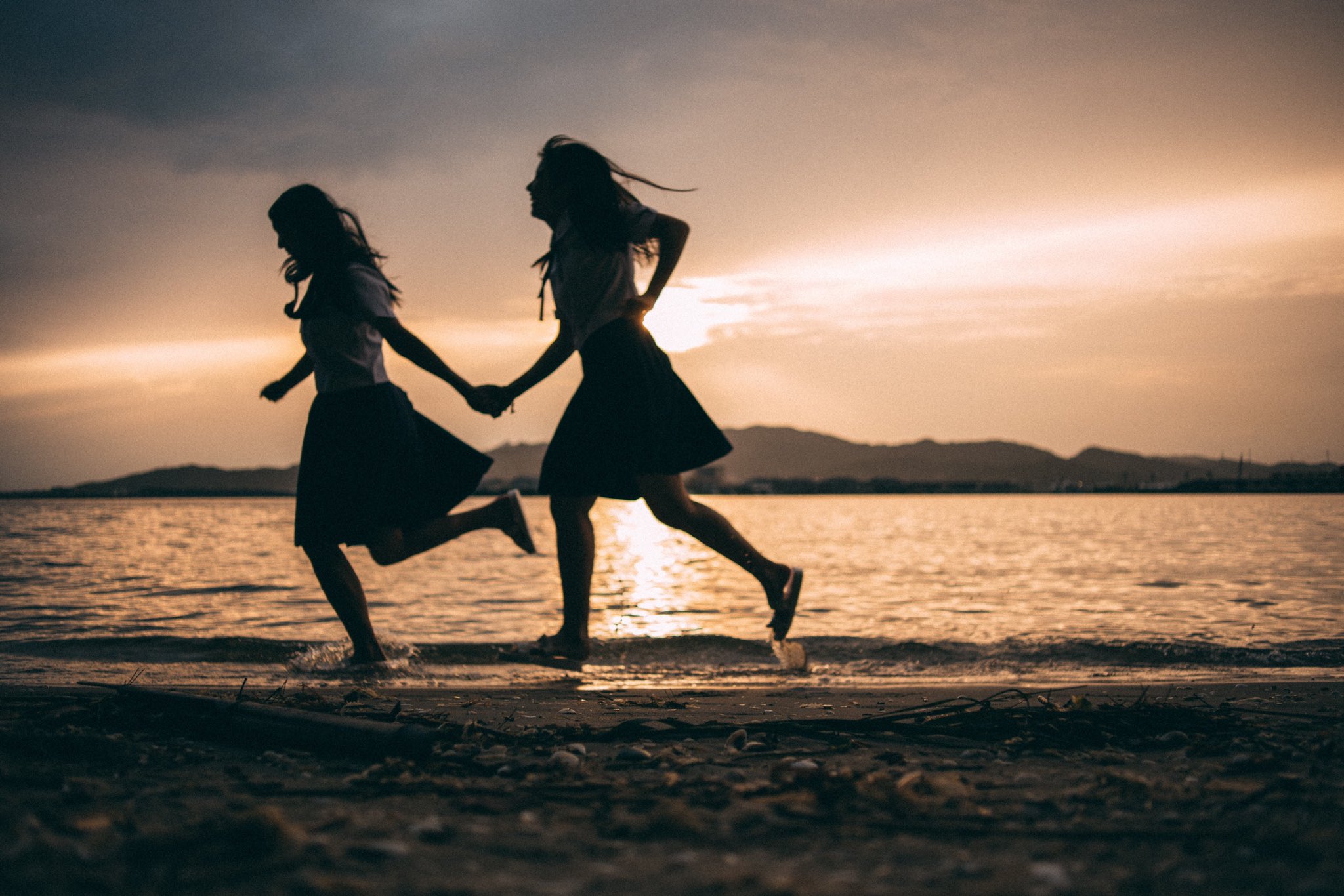 うちだしんのすけ 夏色フォトグラフィー発売中 青春を駆け抜ける まるで夏が終わりを急ぐように 夏色フォトグラフィー 夏は幻 愛知県 蒲郡市 竹島 T Co Ya1lliwlks Twitter