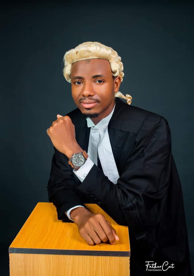 Abdulmaidoki's tweet photo. 15-09-2020

Two of my close friends were called to #Bar today.

While showing my hearty congratulations to them, and the entire #Bar2020, I pray to Allah SWT to guide them and protect them in fulfilling the oath taken today and serving justice to Nigeria and Nigerians. https://t.co/4OHmZfeCk1