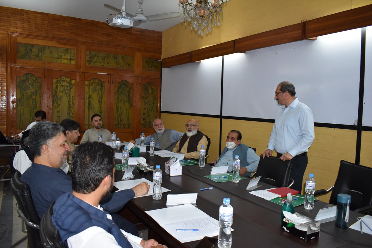 prcsfata's tweet photo. Second Managing Committee Meeting at Peshawar Headquarter (#PHQ's) Pakistan Red Crescent Society Merged Areas (#PRCS-MA). Board Members Actively Participated in The Meeting. Chairman (PTCS-MS) Asif Khan Mehsud Chaired the Meeting Here on Tuesday, September 2020. https://t.co/fc5YbzNB3O