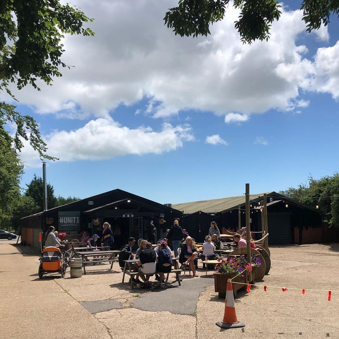 DebonairTea's tweet image. Who knew the sunshine would be making this kind of comeback?! ☀️ With so many of our brilliant wholesale partners back in the game across Kent, where will you be heading for your sunshine fix? 
@GarageRoasted @Unit1H @KaffeMala