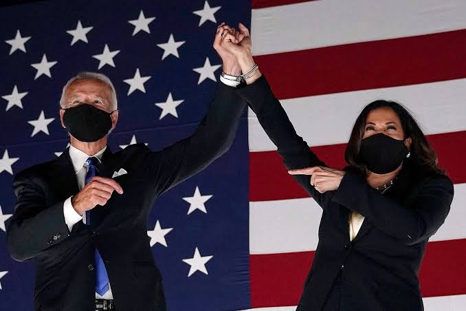 Mukund_The3rd's tweet photo. @IHate_Bimbos @IndiaToday #BidenHarris2020Landslide ✊🏽✌🏾 https://t.co/WjBgBvq1Tn