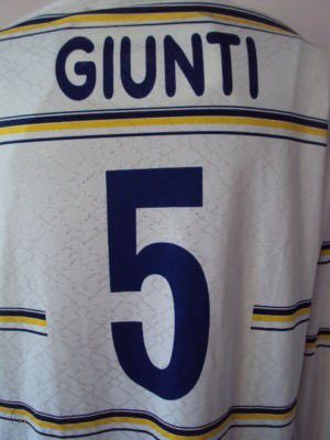 parmafansmkd's tweet photo. 5 days until kickoff https://t.co/ijaJj6b9YV