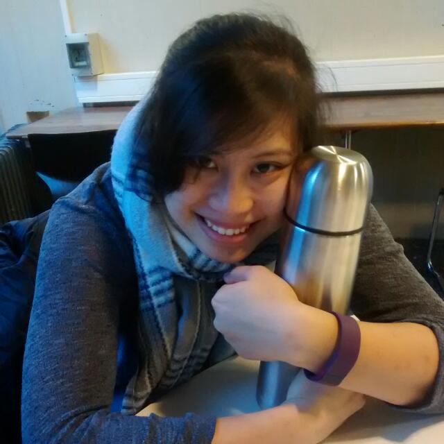 eaa_yan's tweet photo. GTK – YAN board (pt. 6): Karin explores #childrennoiseperception in #virtualacoustic environments during her #PhD. Besides, she loves #travelling and #netflixen. In Apr 2020, she joined the #YANboard to take care of the #socialmedia channels.
#coffeeaddicted #youngacousticians https://t.co/3nlryHF72I