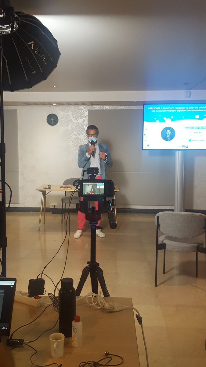 pdesaintlager's tweet photo. @LeLabRH  est heureux de retrouver ses membres à distance et en physique chez @chateauform pour parler de la prise de décision à l"heure de la transformation digitale
@convictionsrh @microsoftfrance https://t.co/pTU0UEqsyk
