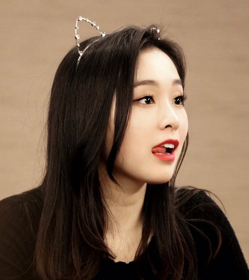 somniescafe's tweet photo. to: @yunhoheartlight 
from: anon

❥ Welcome to the cult baby insomnia! 🥰

♪full moon - dreamcatcher♪ https://t.co/DX5Re0356Z