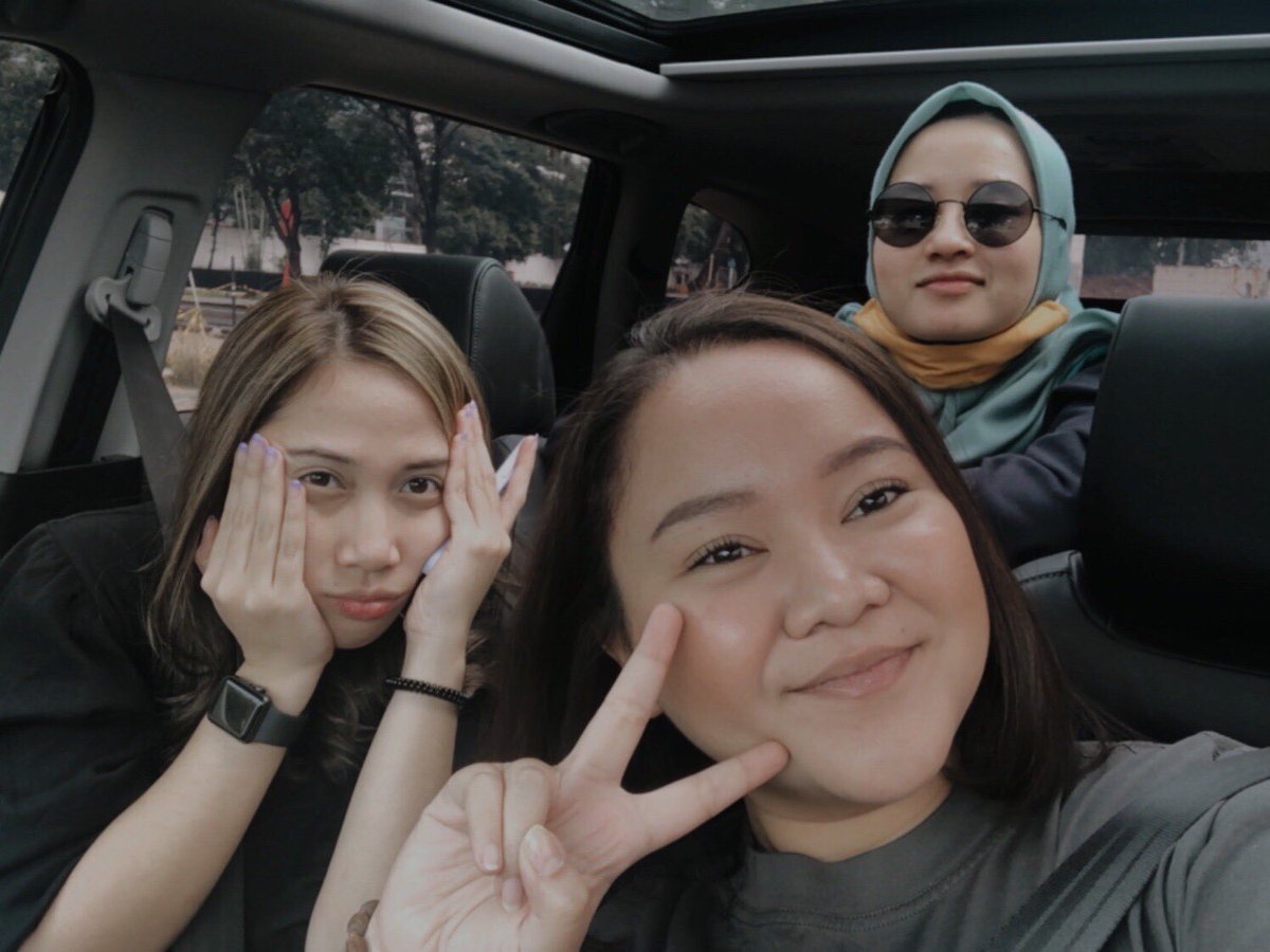 diandraalika's tweet photo. road-trip pulang kampung 780km 💥
ntar ikut balik lagi ya din wkwk https://t.co/5YPb7at0LG