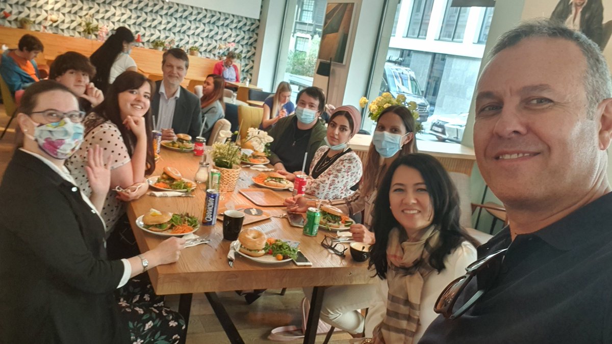 UBI_School's tweet photo. We are back! The new semester started this week, and new students were introduced to UBI during our Orientation morning. We followed it with a friendly lunch in our lovely neighbourhood. https://t.co/lB6ZQVwXfd