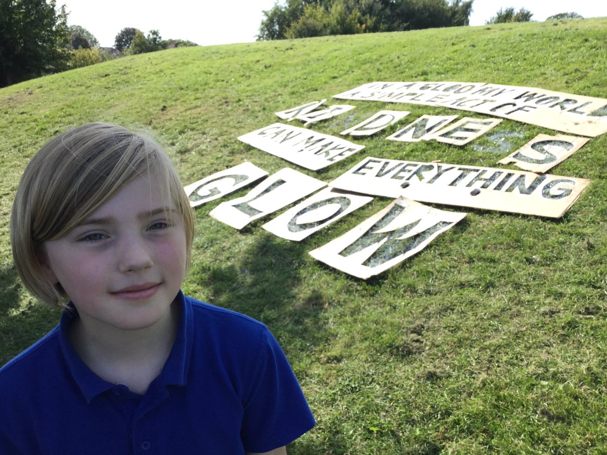 Year 5 were inspired yesterday from a recent @First_News article about painting poetry in green spaces and created their own version on the school field. ‘In a gloomy world, a simple act of kindness can make everything glow.’ #workoftheweek #charactereducation