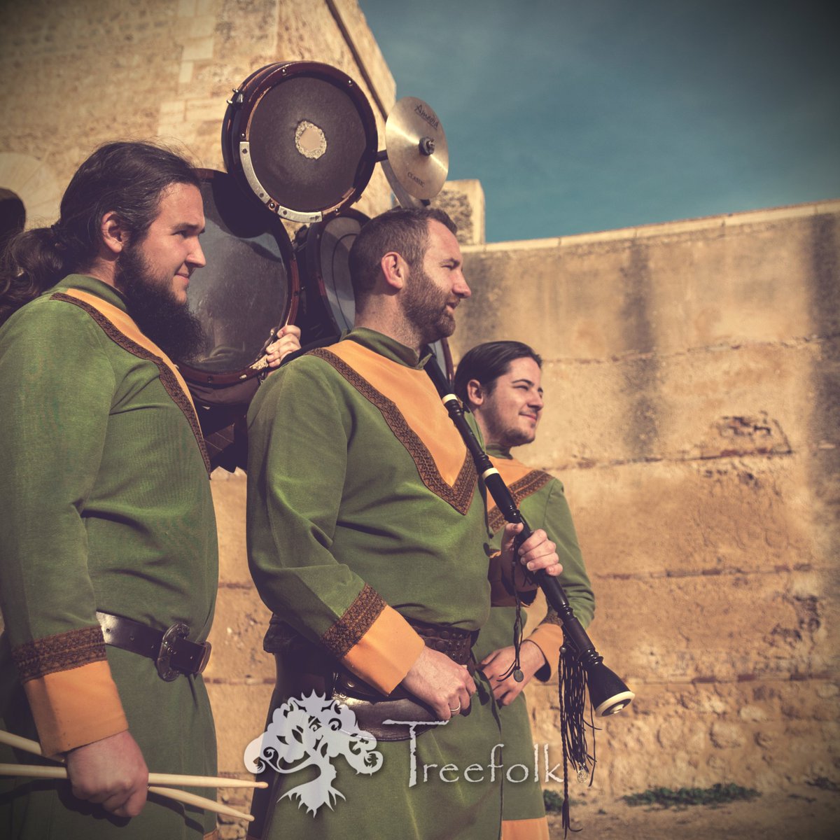 _Treefolk_'s tweet photo. 💪 ¡En el horizonte está la esperanza, y solo la alcanzan los incansables! 

✅ Toca seguir en la cuerda floja, y aguantar cada caída. 

➡ No depende del equilibrio, si no de las veces que quieras levantarte. 

📲 Nuestra web: https://t.co/isUYpsS6om 

#treefolk 
#differentfolk https://t.co/G8zUVROcWK
