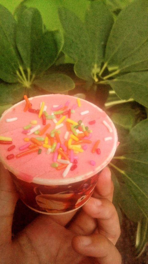 Tart ultah & cupcakes 👍 tweet media
