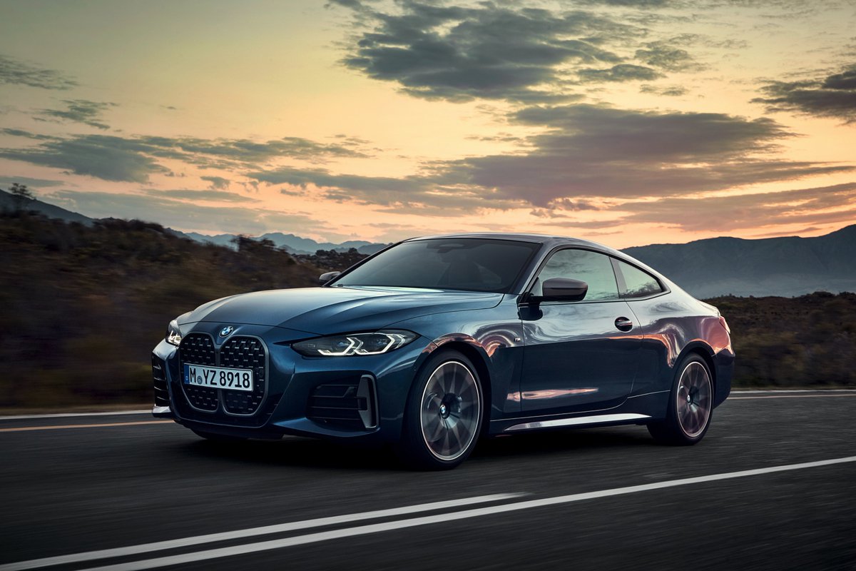 BMWGroupFrance's tweet photo. Vous êtes 70% à interagir par la voix avec votre BMW. Vitre qui s'abaisse à l'entrée d'un parking, sélection d'un mode de conduite spécifique, automatisation de certaines actions... Et vous, que demandez-vous à votre assistant personnel BMW ? #VirtualAssistant #IA #ShiftInMotion https://t.co/V7XaYBCCte