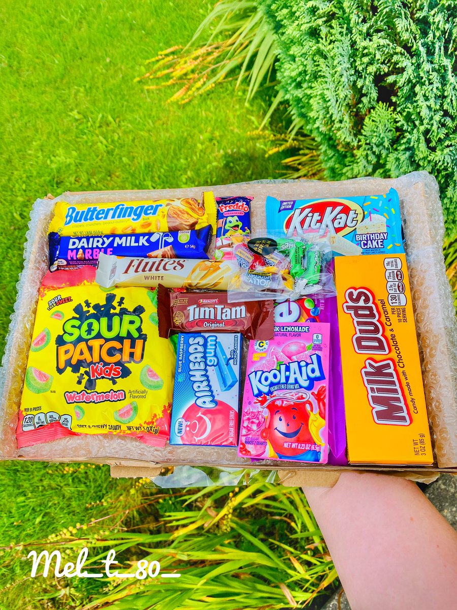 instagram.com/ifoodsuk #gifted these wonderful #goodies #americansweets #ifoodsuk #chocolate #sweets #yummy #treat #syns