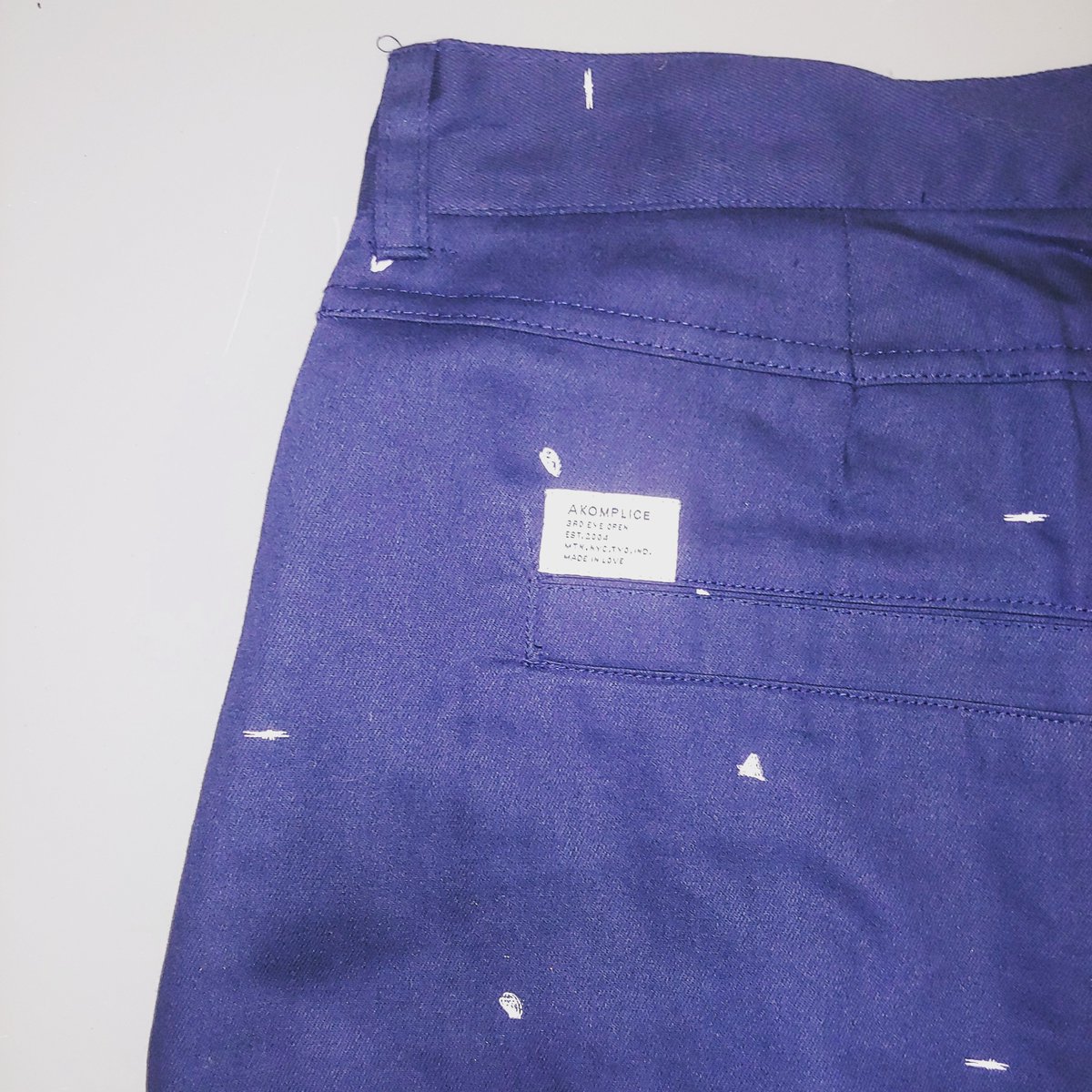 THBstreetwear's tweet photo. Scribbles shorts by @akomplice in Navy with custom scribble print.
https://t.co/39uHGedWjC
📏36inch waist
🔍https://t.co/ml19uaYMQN
#akomplice #streetwear #streetstyle #streetfashion #style #hypebeast #mensfashion #menswear #streetwearfashion #sneakers #tshirt #apparel #street https://t.co/tJ3R78IODl
