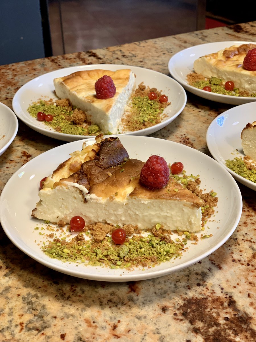 BlogHedonista's tweet photo. Nuevo post en el blog sobre el viaje #Catalunya para #foodies un recorrido gastronómico enológico y cultural por varias comarcas y D.O. de las provincias de #Tarragona y #Lleida Para saber más https://t.co/GAEQv3wLbS
#inLoVEwithCatalonia 
#CatalunyaExperience 
#Catalonia https://t.co/llOU0vLH7K