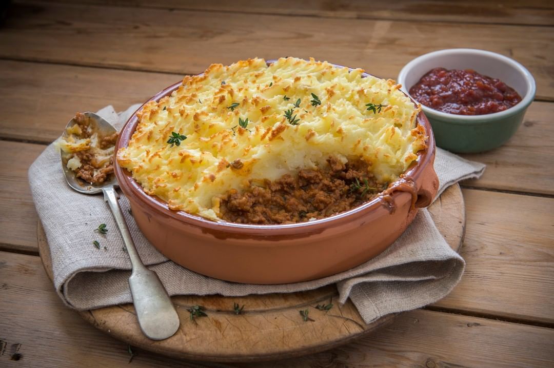 Dinner tonight is easy- Ballymaloe Shepard's Pie! How do you make yours? Shop Ballymaloe at 120 <a href="/Coles/">Coles Supermarkets</a> stores!

#Ballymaloe_at_Taste
#Ballymaloe