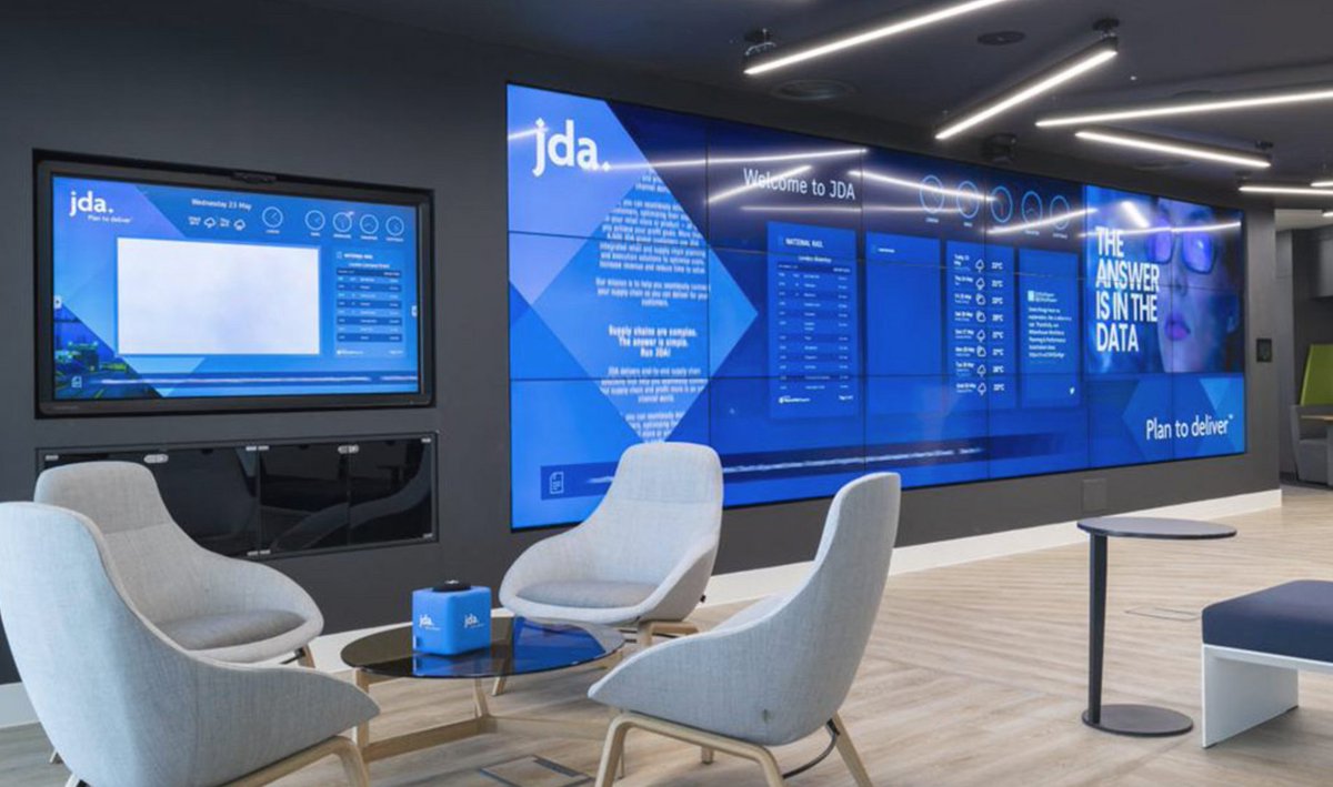 #Digitalsignage has become an increasingly important part of external communication strategies. It is a highly effective way of connecting with your audience, communicating your brand message and company news. onemedia.co.uk/solutions/corp… #communications #signage #avtweeps