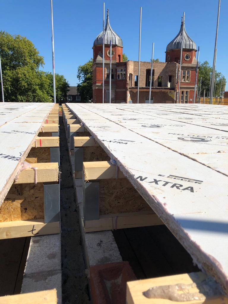 wavensmere's tweet photo. It's a sunny day on site at Nightingale Quarter. ☀️

Phase one of this development will be complete in Spring 2021. We have seen a peak in sales with only six properties remaining from the initial 125 two- and three-bedroom homes available. #derby #invest
… https://t.co/L6L6YWBmzZ