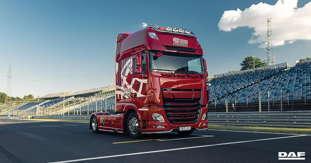 DAFTrucksNV's tweet photo. 3, 2, 1...🏁

📷 by Révész Truck Racing Team, Hungary https://t.co/9AAmgGvNPb