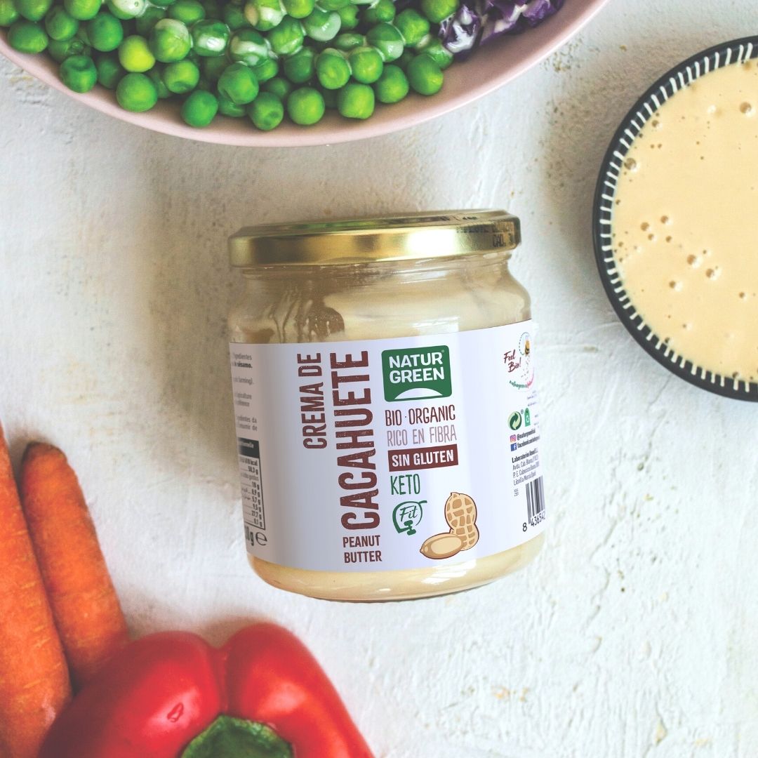 naturgreen_'s tweet photo. ¡Señoras y señores! ¡Tenemos una novedad! Sí, en esta ocasión te presentamos la crema de cacahuete NaturGreen, hecha 100% con cacahuetes bio sin azúcares añadidos, sin gluten y sin lactosa ¡sin más ingredientes que el propio cacahuete!
#cacahuete #LanzamientoBio #keto #feelbio https://t.co/URolGvsowy
