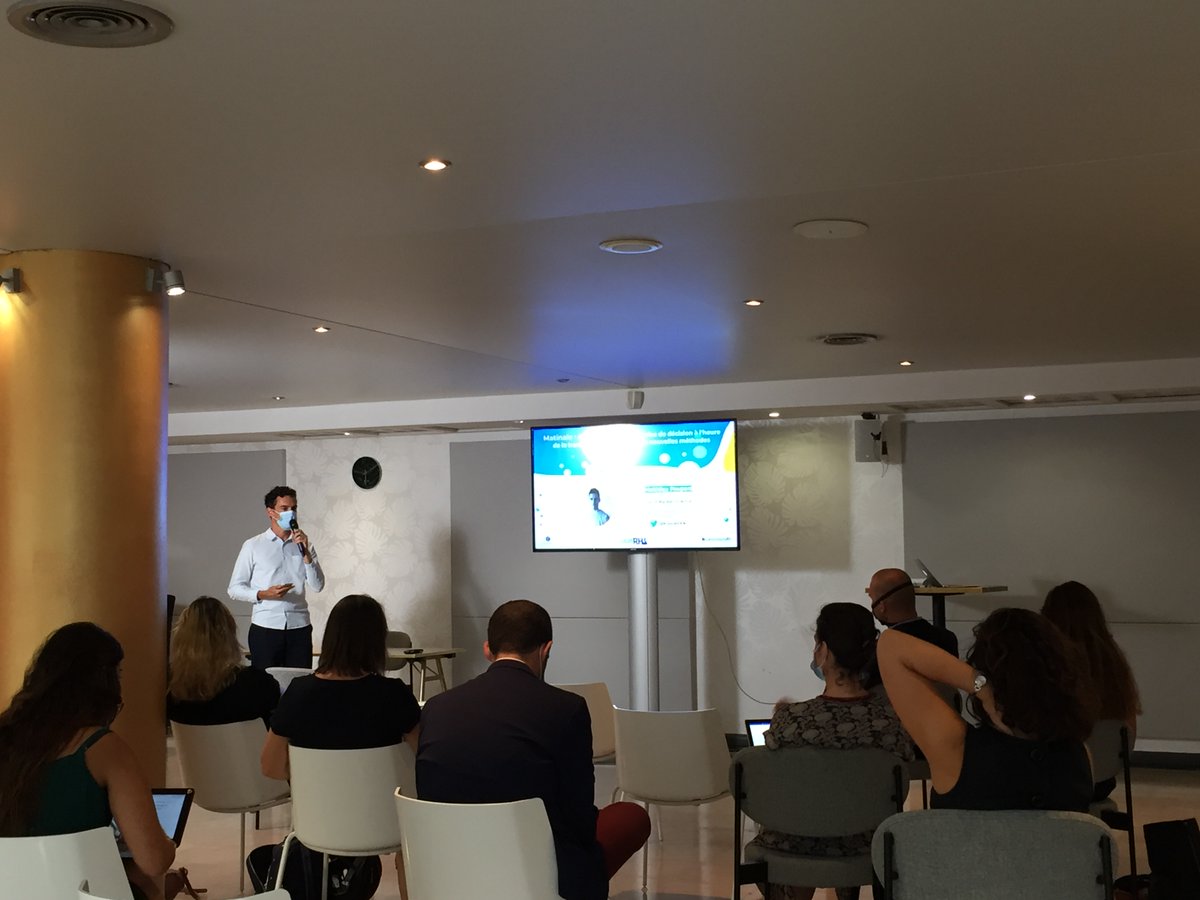 "La Covid accélère la transformation digitale et le besoin de travailler de manière plus collaborative" <a href="/MatthieuPoupard/">Matthieu Poupard</a>  de <a href="/KlaxoonFR/">Klaxoon, a Wrike company</a> #lamatinaledulabrh <a href="/chateauform/">Châteauform'</a>