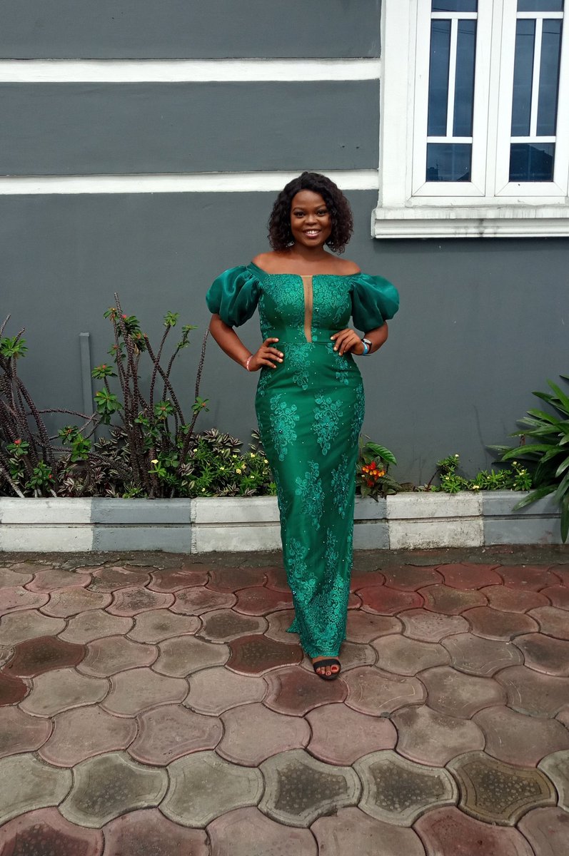 tailoreen_'s tweet photo. @eh_zee_nwa  always wears our dresses to  perfection 
#tailoreen
#tailoreenwoman
Pls RT when you see this ❤ https://t.co/SNNRhwnkzI