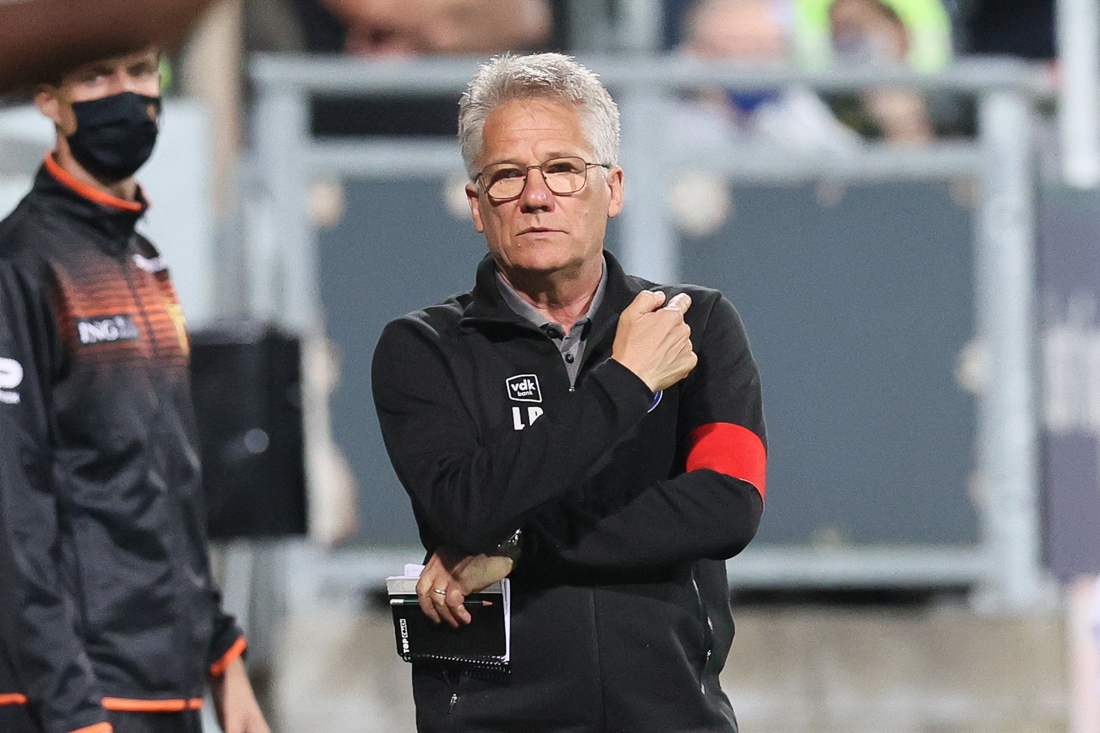 Laszlo Bölöni, kroniek van een aangekondigd ontslag: “Zelden zo veel weerstand van spelers én fans gevoeld” https://t.co/SDVj4HbOYt https://t.co/XqbK0HY99E