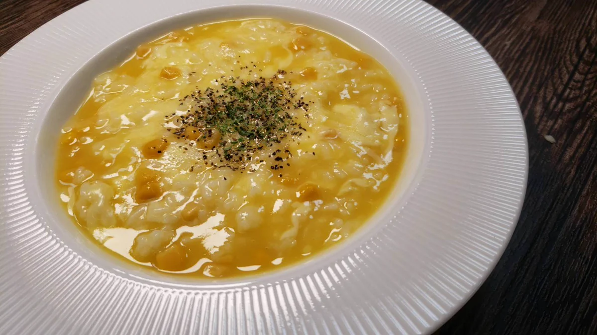 ほとんど電子レンジにお任せしてこの完成度！簡単&お手軽に作れるリゾットのレシピ！