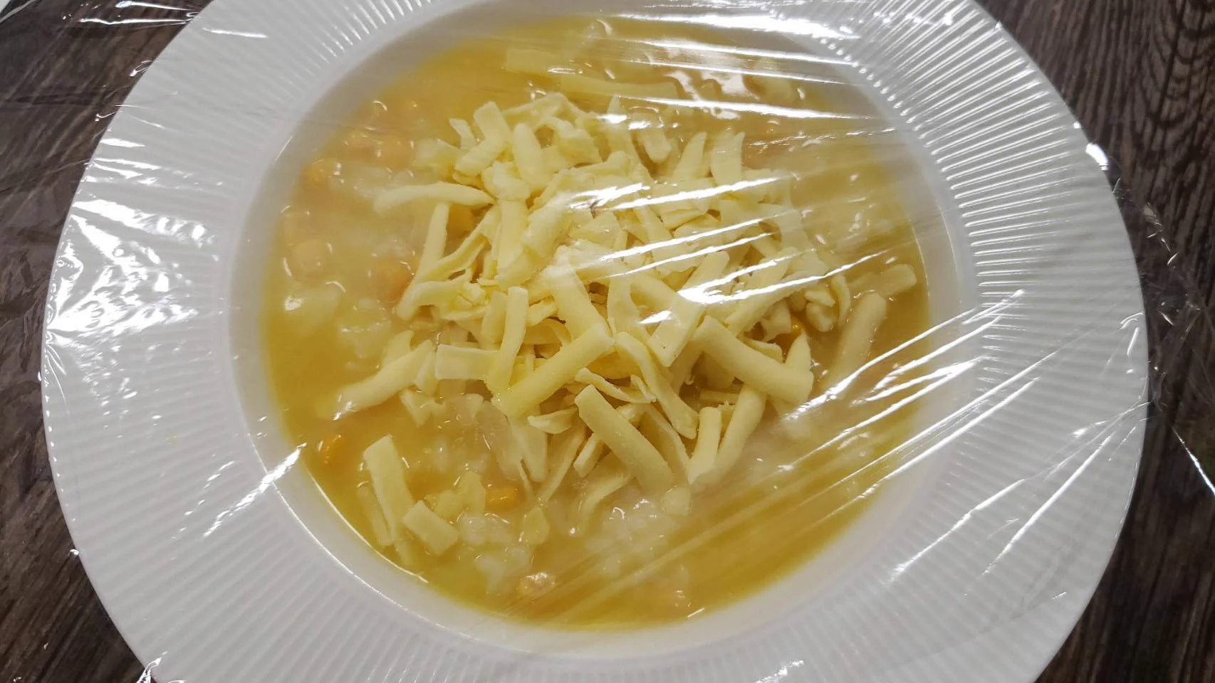 ほとんど電子レンジにお任せしてこの完成度！簡単&お手軽に作れるリゾットのレシピ！