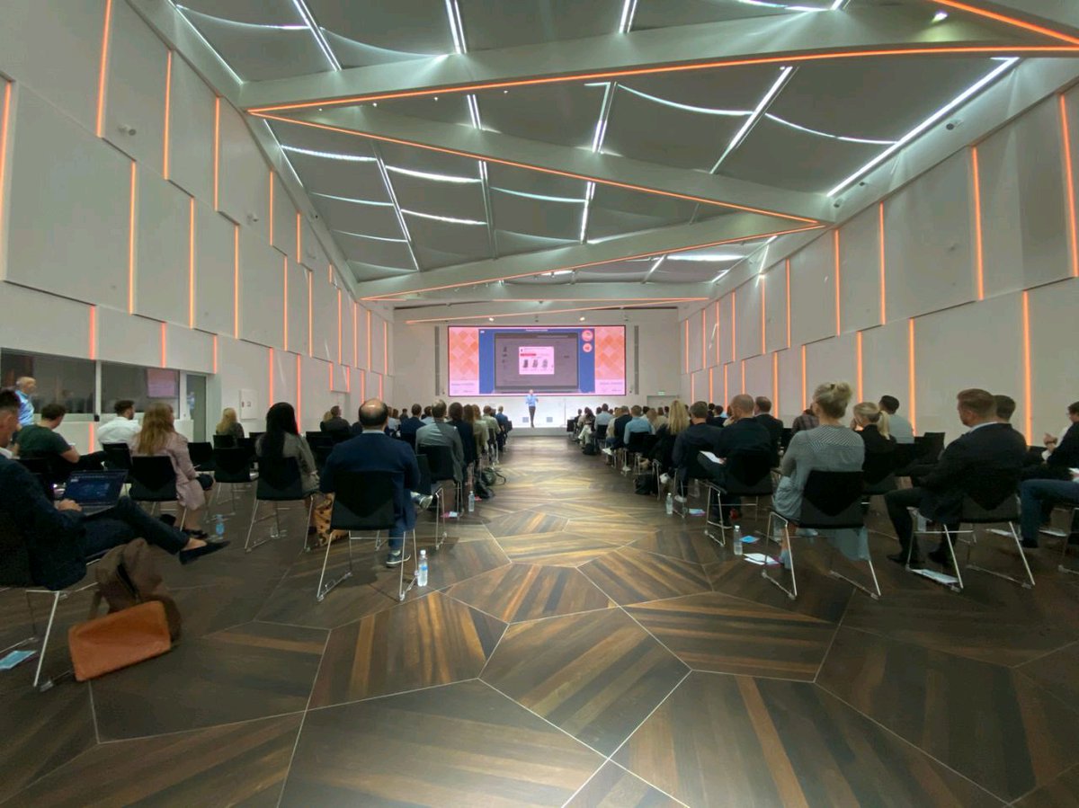 tonw's tweet photo. So, my first social distance conference ever. Seems that you just need a really big building that could fit 4 times more people, hand sanitizers and facemasks. It does help a lot to stay focussed if you are really attending and not just watching a livestream. #cboostdk https://t.co/caN3mHJs89