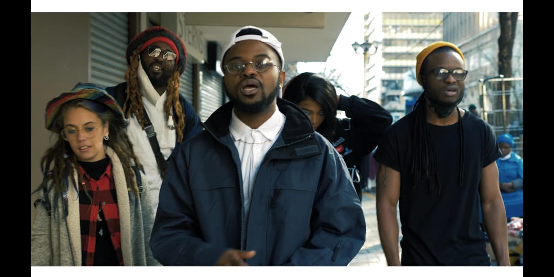 TheSoshangane's tweet photo. New Music Video Out Now #BackInTheTrap Part 1 by @CarvoCardo
https://t.co/MG0joCflW5
#sahiphop #hiphop #newwave #tuesdaymotivation #samusic #casspernyovest #nastyc #aka #chooseday #kwesta https://t.co/K09IxvLnVE