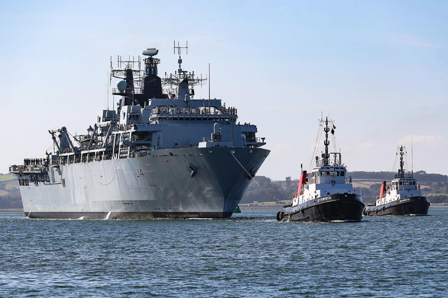 Royal Navy LRGX ~ HMS Albion Departs joint-forces.com/exercise-news/…