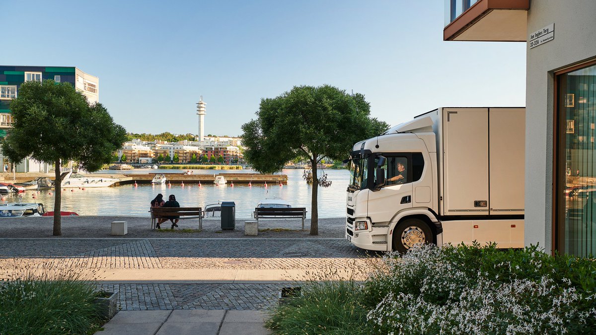 ScaniaGroup's tweet photo. Scania has now revealed its first range of electric trucks. Electrification is an integral part of a sustainable transport industry with lower CO2 emissions. Read more: https://t.co/xAPoWyXX1y https://t.co/PZC8Xp3PO7