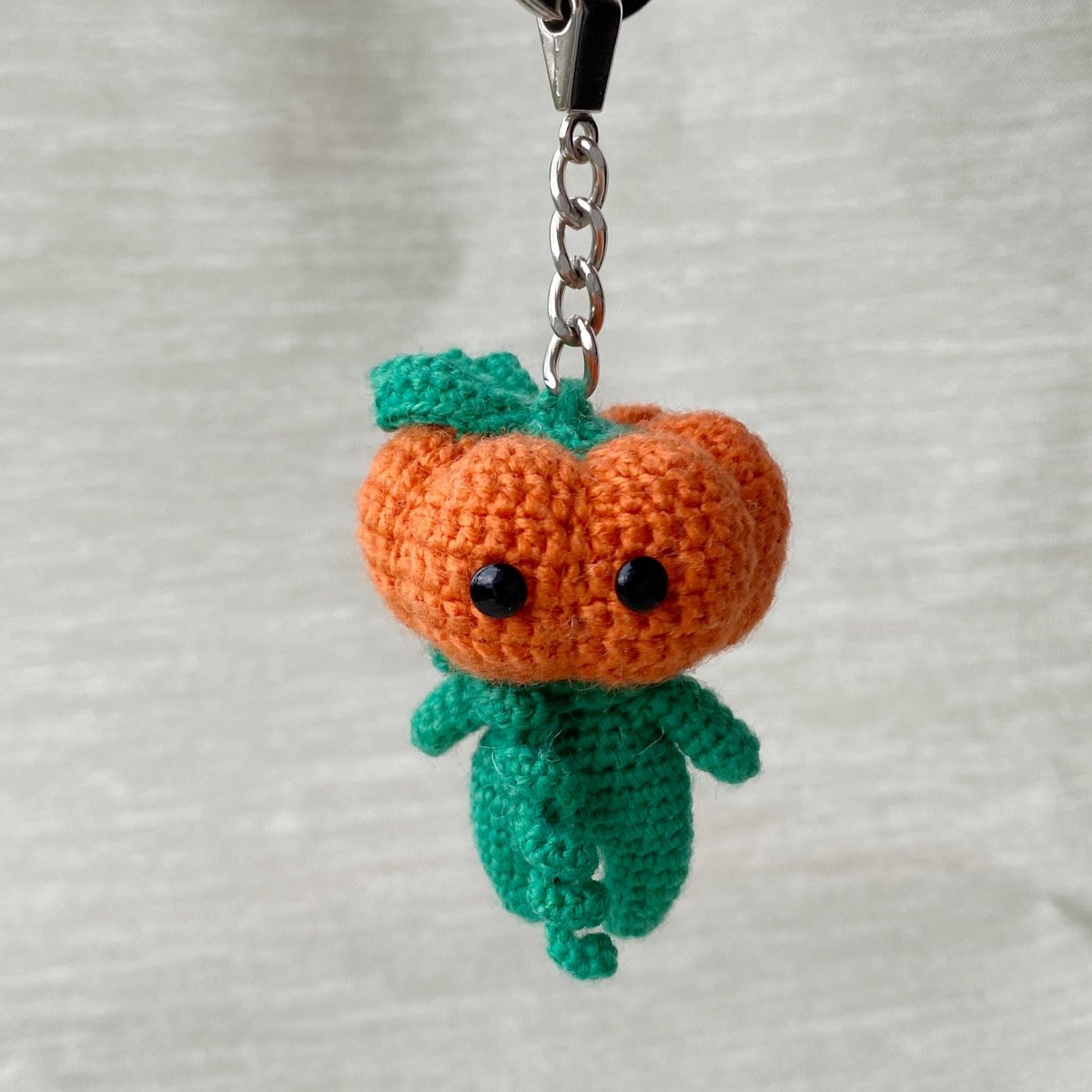 CrochetToy's tweet photo. Pumpkin keychain, Halloween keychain, Fall keychain, Amigurumi pumpkin, Ristic accessory, Autumn gift https://t.co/4YjsBQNmhQ #etsy #orange #halloween #pumpkinkeychain #halloweenkeychain #fallkeychain #amigurumipumpkin #risticaccessory #autumngift #bagcharm #backpack https://t.co/MFwOxPIGfw