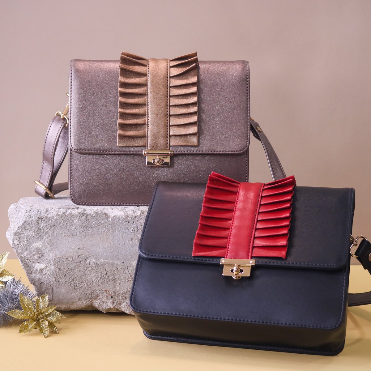 ItsMeJahanvi's tweet photo. @HavaldarShinde Hey! Thank you so much for doing this!! ☺️

I have started my own venture of handmade vegan leather bags! Do have a look. 

https://t.co/wEHyNHPb4h https://t.co/YTZ5cgv9MO
