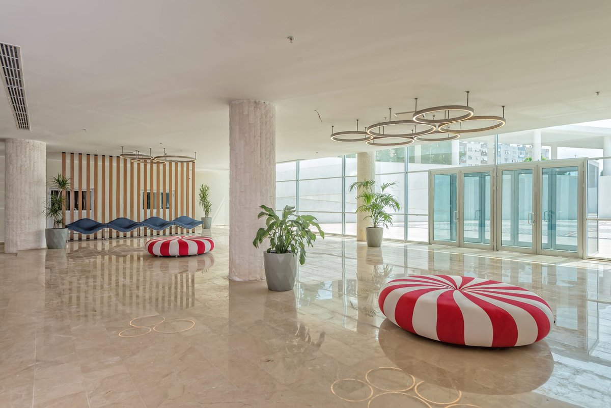 DerinDesign's tweet image. Mimar Sinan Congress and Exhibition Centre
products: WIND &amp;amp; WAVE by Aziz Sarıyer

derindesign.com