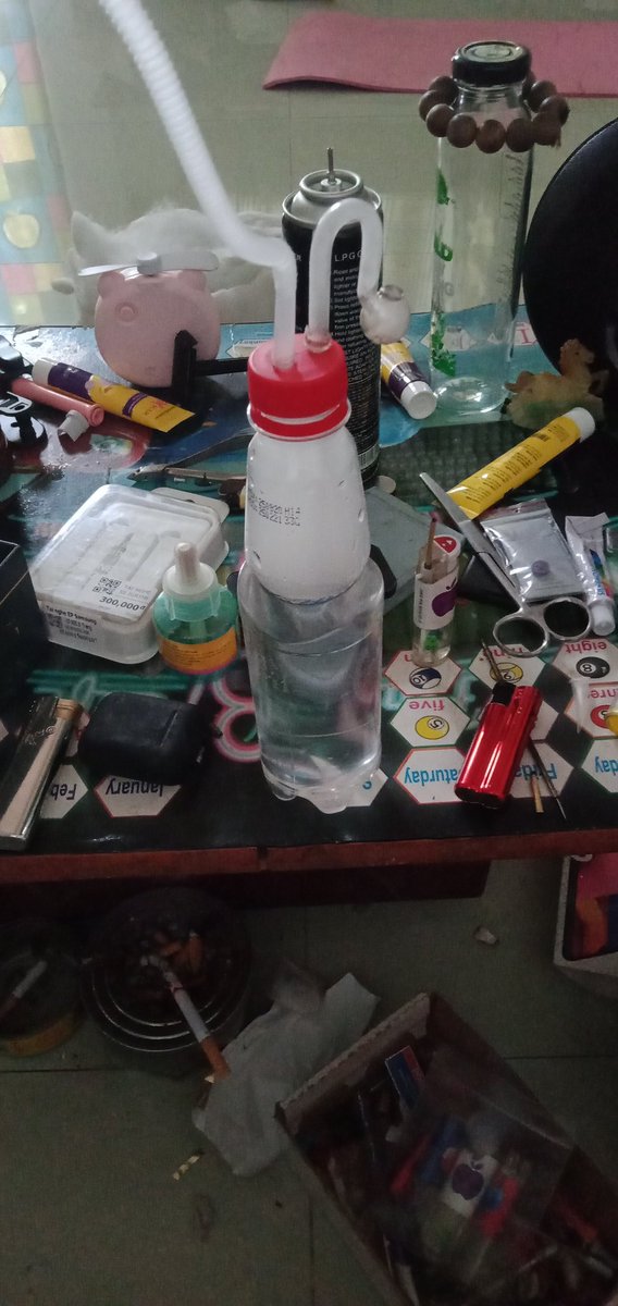 TopHf19's tweet photo. E nó bữa nay hư lắm nha đi làm về là vậy... https://t.co/NuHTVVeOfE
