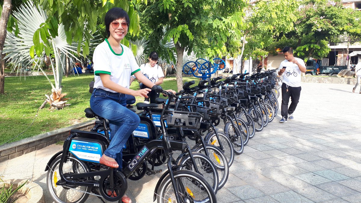 TUMInitiative's tweet photo. 4/ To gather ideas and generate awareness, the project hosted the events for #Worldbikeday & #EUClimatediplomacyweek #TUMIchallenge @HealthBridgeCan, #GIZVietnam, @WorldResources @WRIRossCities @TUMInitiative https://t.co/WodB2mXyDs