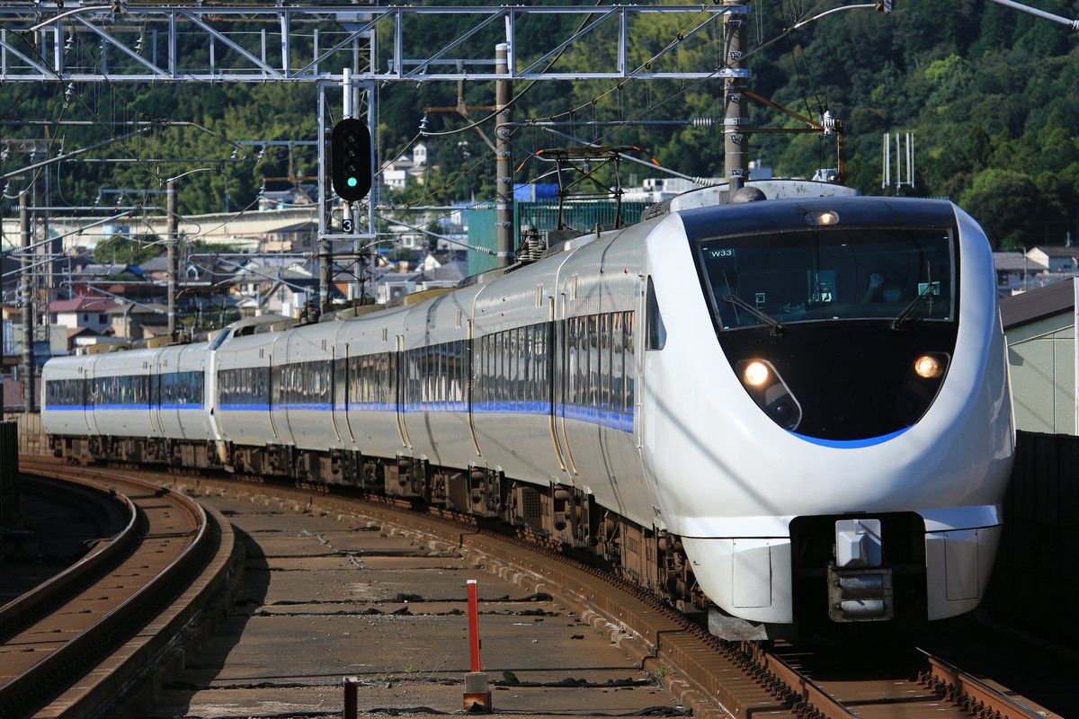 Black Megalodon 4007m 特急サンダーバード7号 6系w33 681系v11編成 唐崎 何故か サンダーバードが撮りたくなったので撮影へ 個人的に6系0番台は1番好きな車両なのでもっとカット数を増やしたいですね