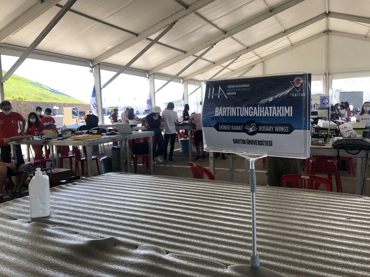 Şimdi yarışma zamanı. @bartinedu <a href="/Bartinmakine/">BARU_MAK</a> @BUMuhendislik <a href="/uzun_orhan/">ORHAN UZUN</a> <a href="/biltekbartinuni/">Bilim ve Teknoloji Kulübü</a> <a href="/tunga_uav_team/">TUNGA UAV TEAM</a> @blacksea1460 <a href="/megaburada/">MÜHENDİS GELİŞİM KULÜBÜ (BARTIN ÜNİVERSİTESİ)</a> #teknolojiburada #TEKNOFEST2020