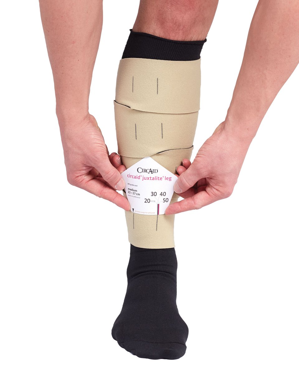 mediUKLtd's tweet photo. juxtalite wrap is on prescription & ideal for #supportedselfcare. Check out our web page for downloadable posters, such as donning instructions, foot options, referral forms, plus much more - https://t.co/LGApeWJOos #selfcare #legulcers #compressionwraps #compression #trustmedi https://t.co/EXbuwAg6vO