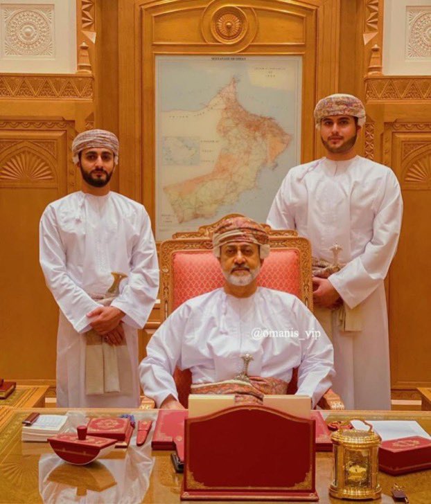 حفظك الله قائدًا مُلهمًا لعُمان وشعبها 
 #السلطان_هيثم_بن_طارق